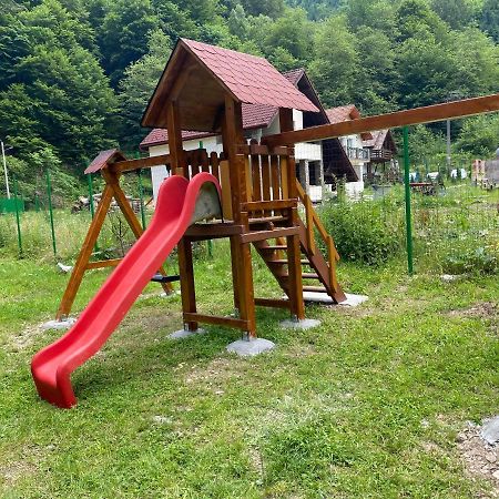 Willa Casuta Din Poiana Rau Sadului Zewnętrze zdjęcie